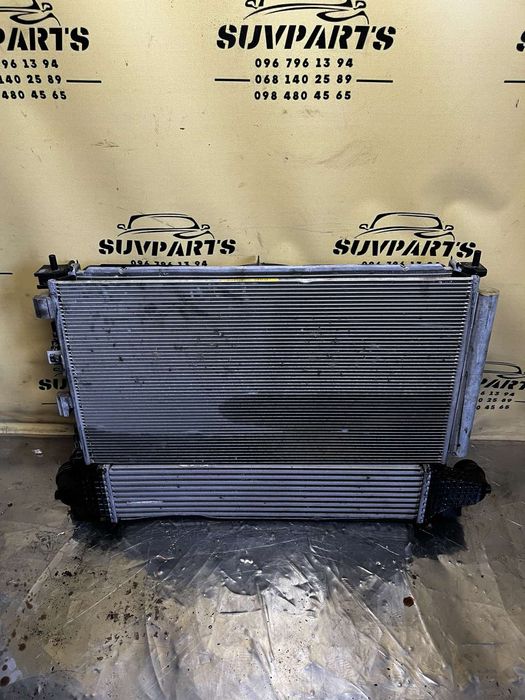 Касета радіаторів Форд Ескейп мк4 1.5 радіатор охолодження АКПП