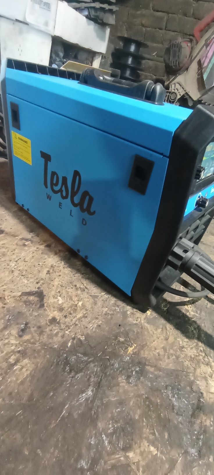 Напівавтомат tesla weld mig 160 v
