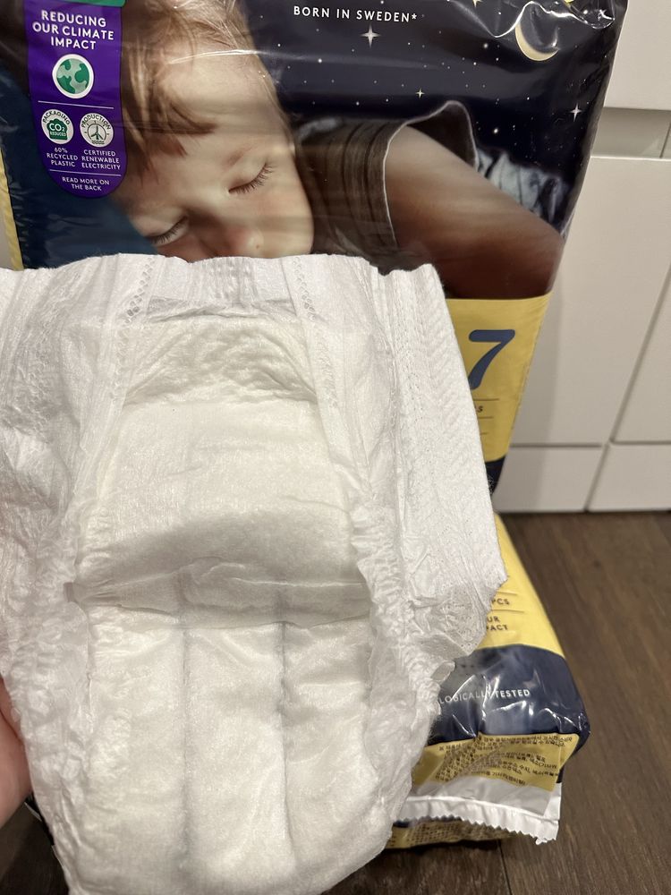 Нічні підгузки-трусики Libero night pants розмір 5,6,7. 430 грн