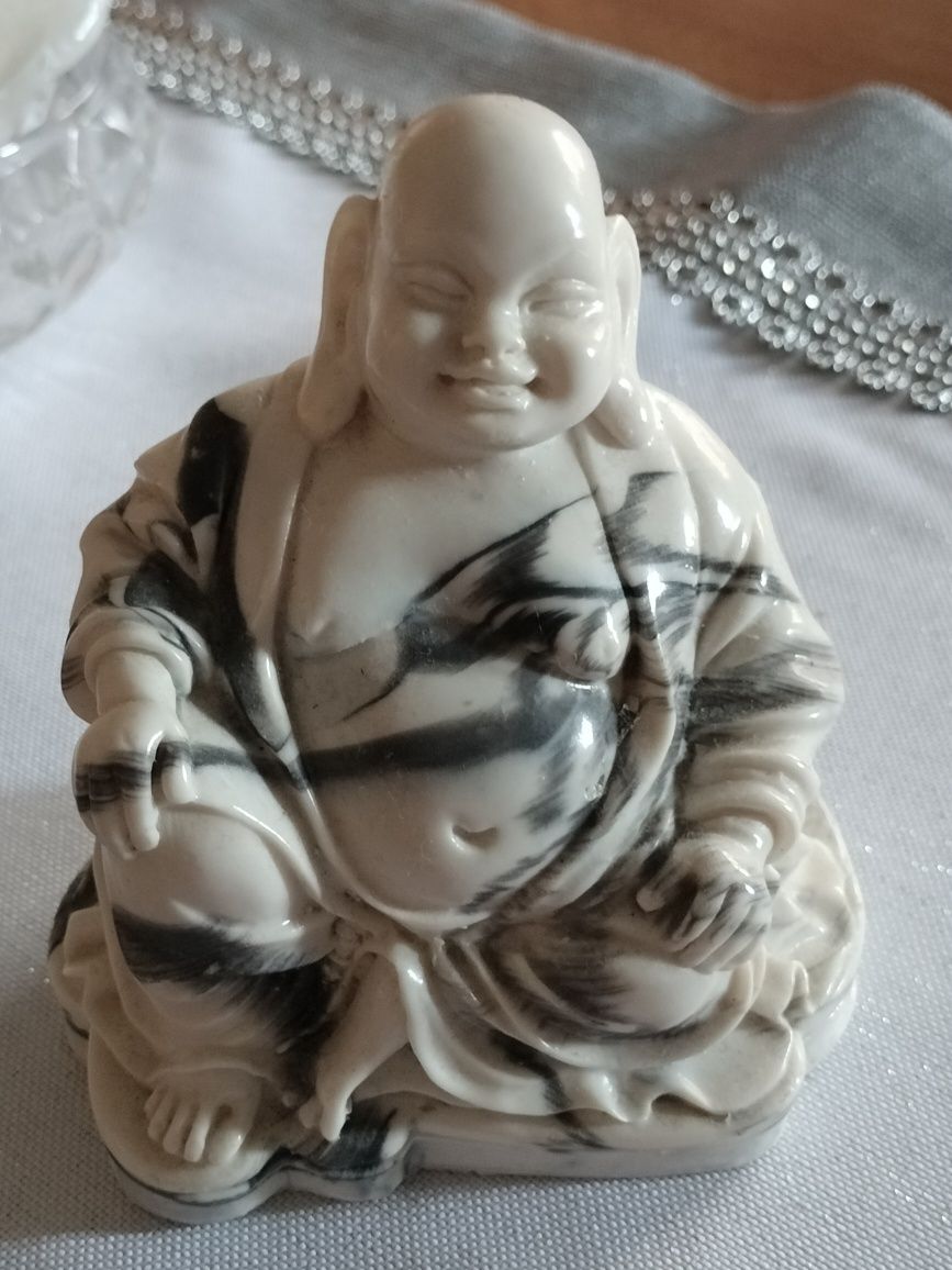 Budda wys. 14 cm