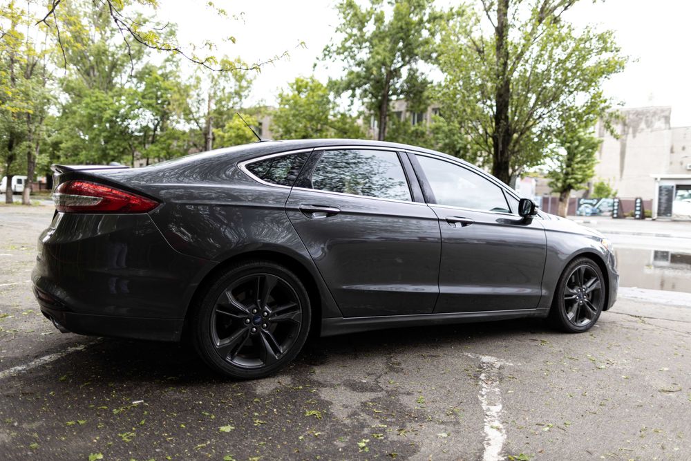 Продам Ford Fusion Sport 2.7