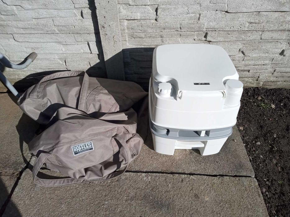 wc toaleta kemping kamper itp uzywana