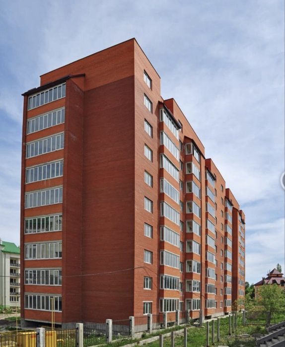 Продаж квартири ( апартаментів )