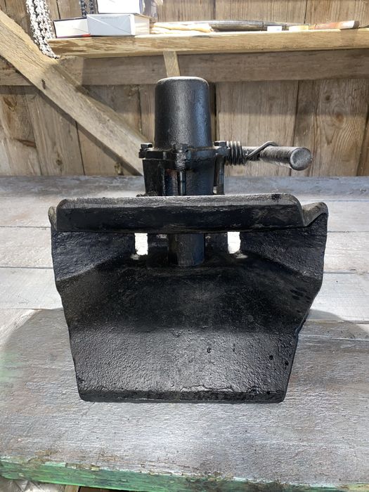 Фаркоп на грузовий авто c50-x 0190