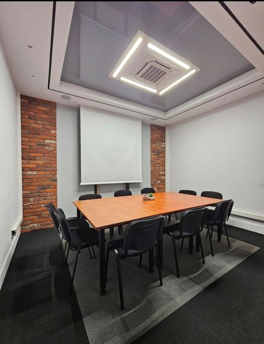 Komplet mebli biurowych - Konferencyjnych