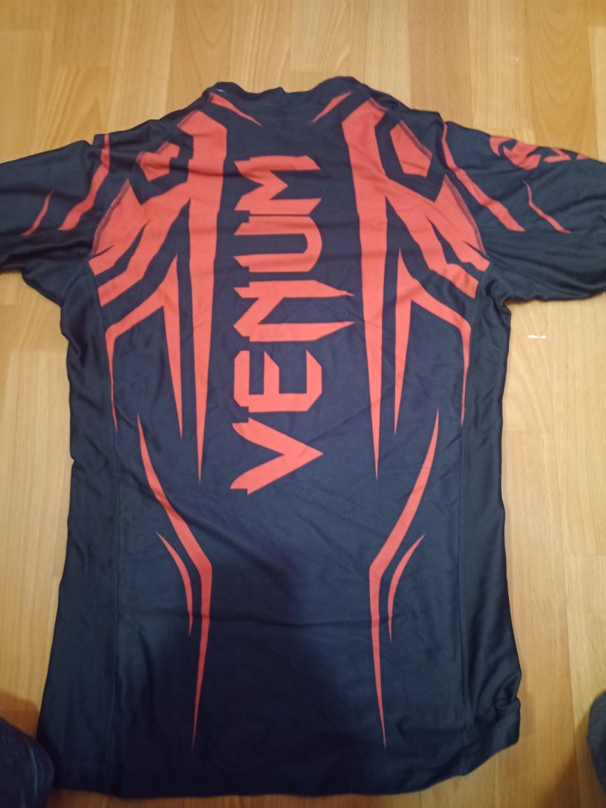 Venum рашгард стиль