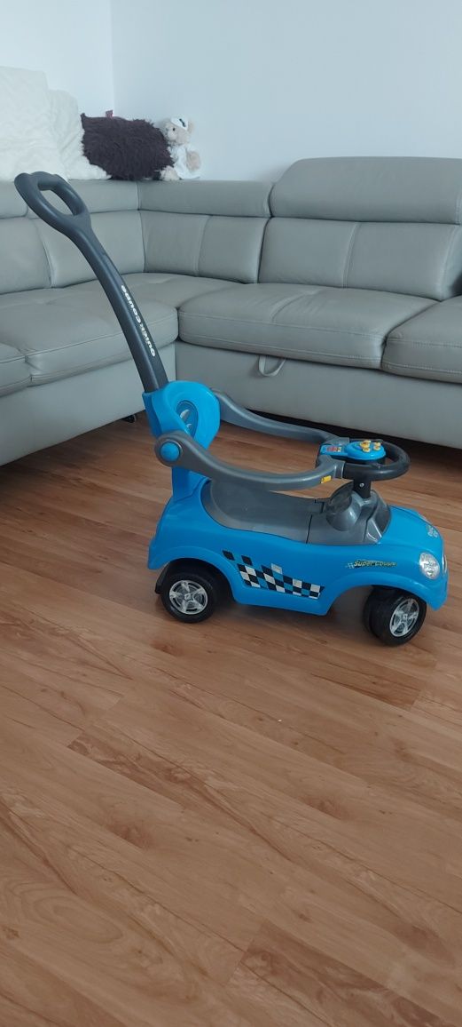 Jeździk samochód dla dziecka