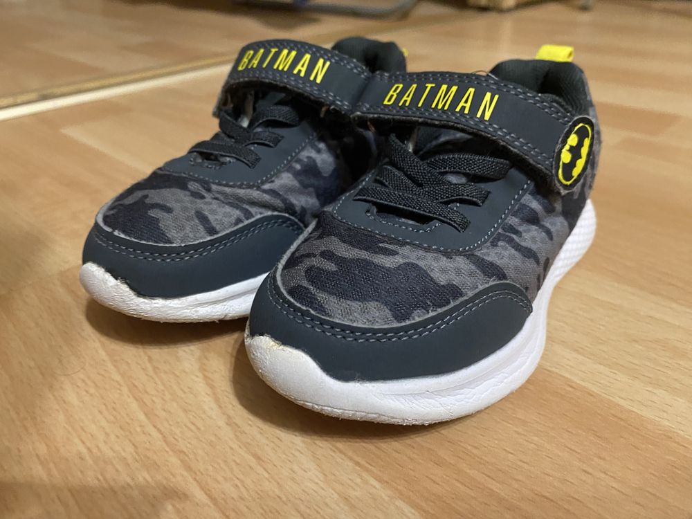 Невагомі кросівки Batman , 17 см, primark