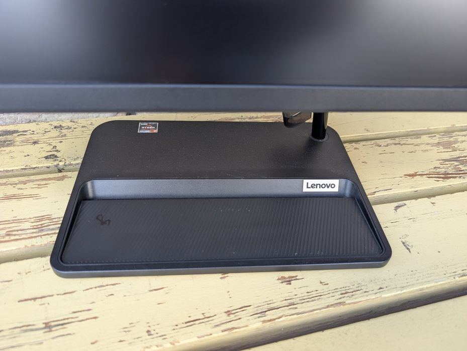 Моноблок Lenovo IdeaCentre 3 24ALC• Ryzen 3 5425U • 8/512 SSD • 23.8"