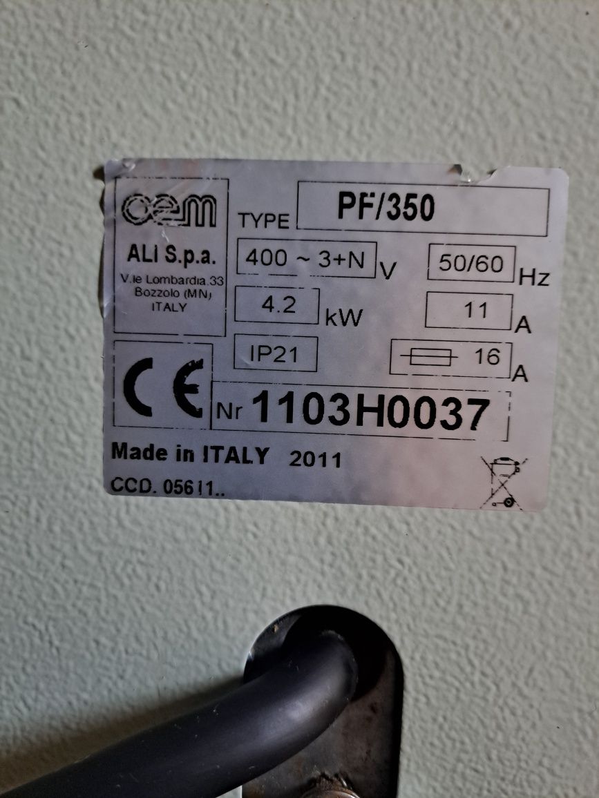 Formadora automática de bases de pizza