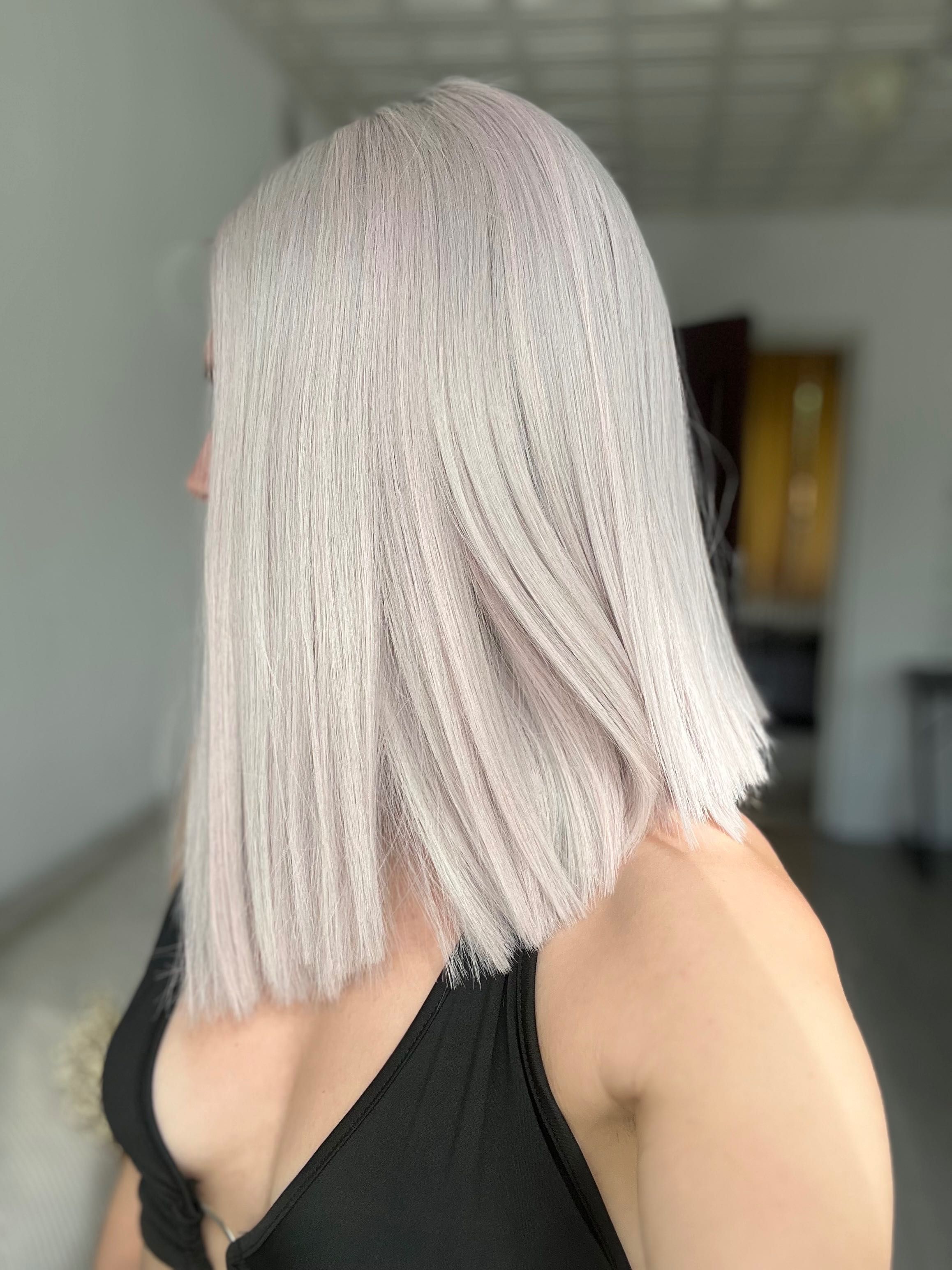 Peruka szara siwa long bob lace front