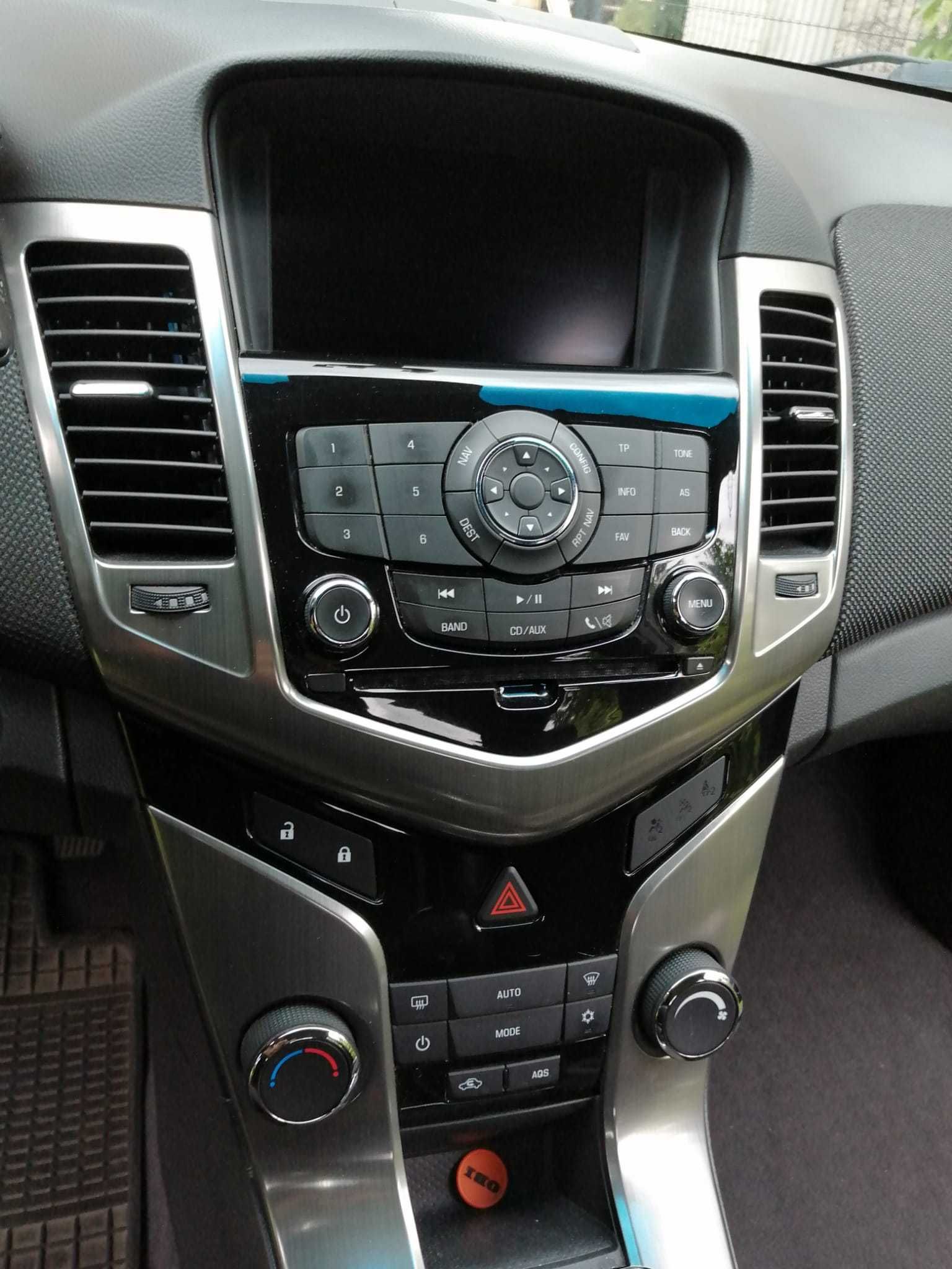 Chevrolet Cruze kombi w super stanie.