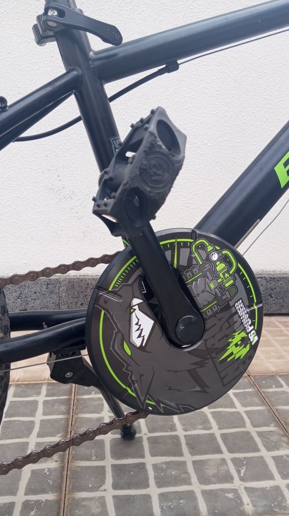 Bicicleta B'Twin- ideal para crianças