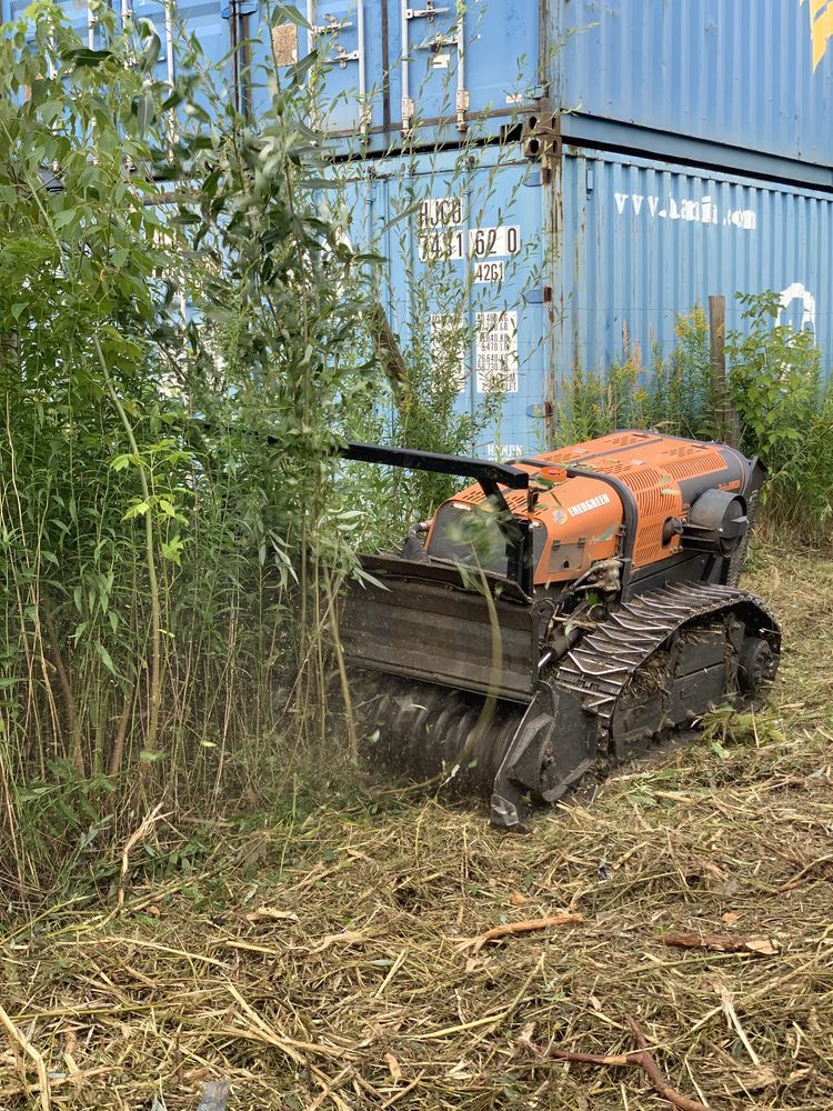 Frezowanie karp pni karczownik czyszczenie mulczer vermeer rayco laski