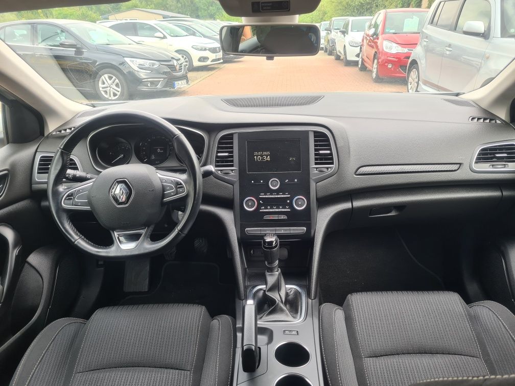 Renault Megane / 1,5 diesel / 6 biegów / navi / Tempomat / Led