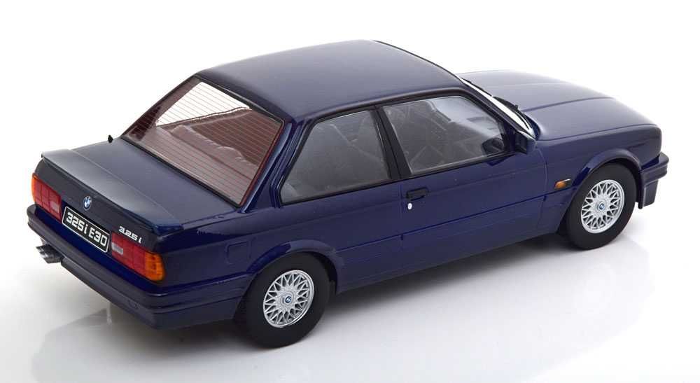 Model 1:18 KK-Scale BMW 325i (E30) M-Paket 2 1988 dark blue metallic