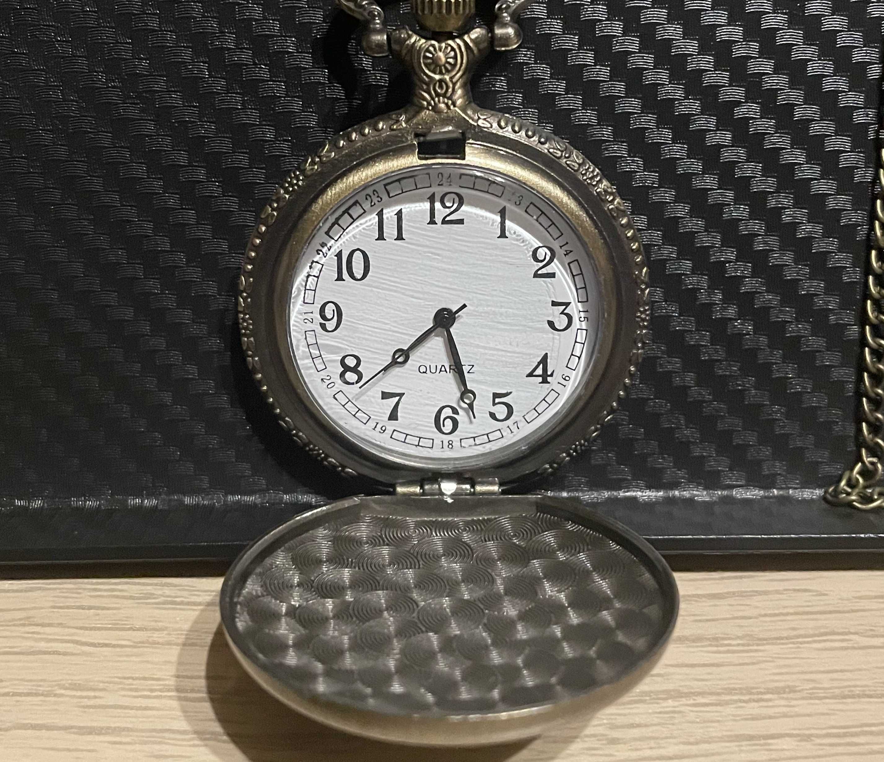 Zegarek kieszonkowy retro z motywem pirackim