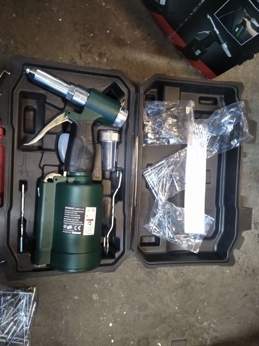 Пневматичний заклепочник, закльопочник