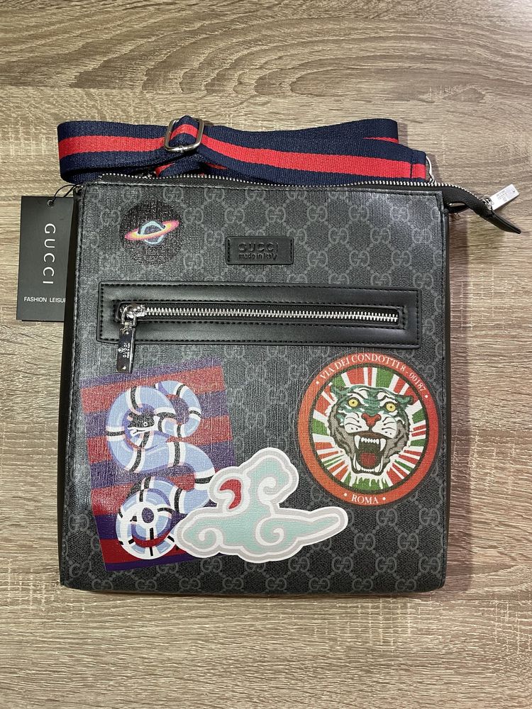 Сумка Gucci GG Supreme Night Courrier