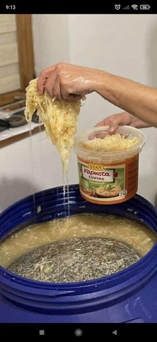 Kapusta kiszona z beczki