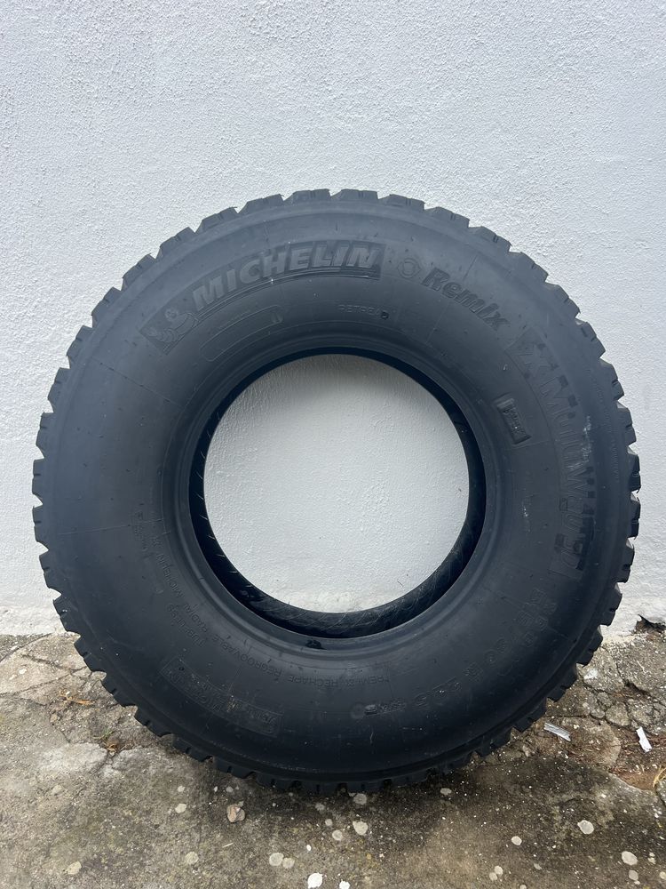 Pneu recauchutado Michelin 315/80 22.5