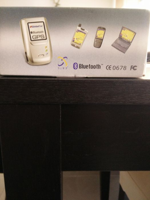 GlobalSat - Antena GPS Bluetooth portatil