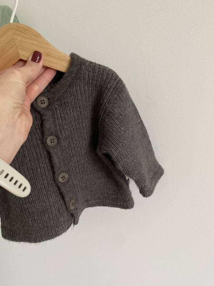 Sweter wełna merino 100% 56 brązowo szary guziki