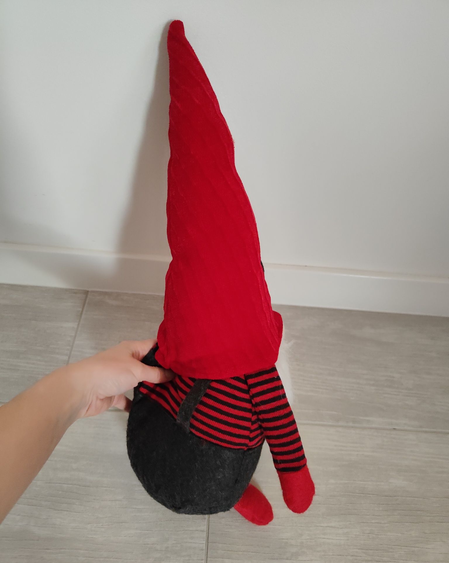 świąteczny skrzat krasnal maskotka mikołaj 50cm