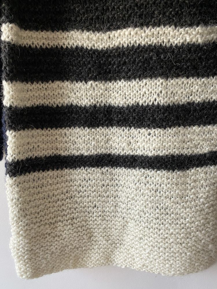 Wełniany długi sweter handmade gruby splot