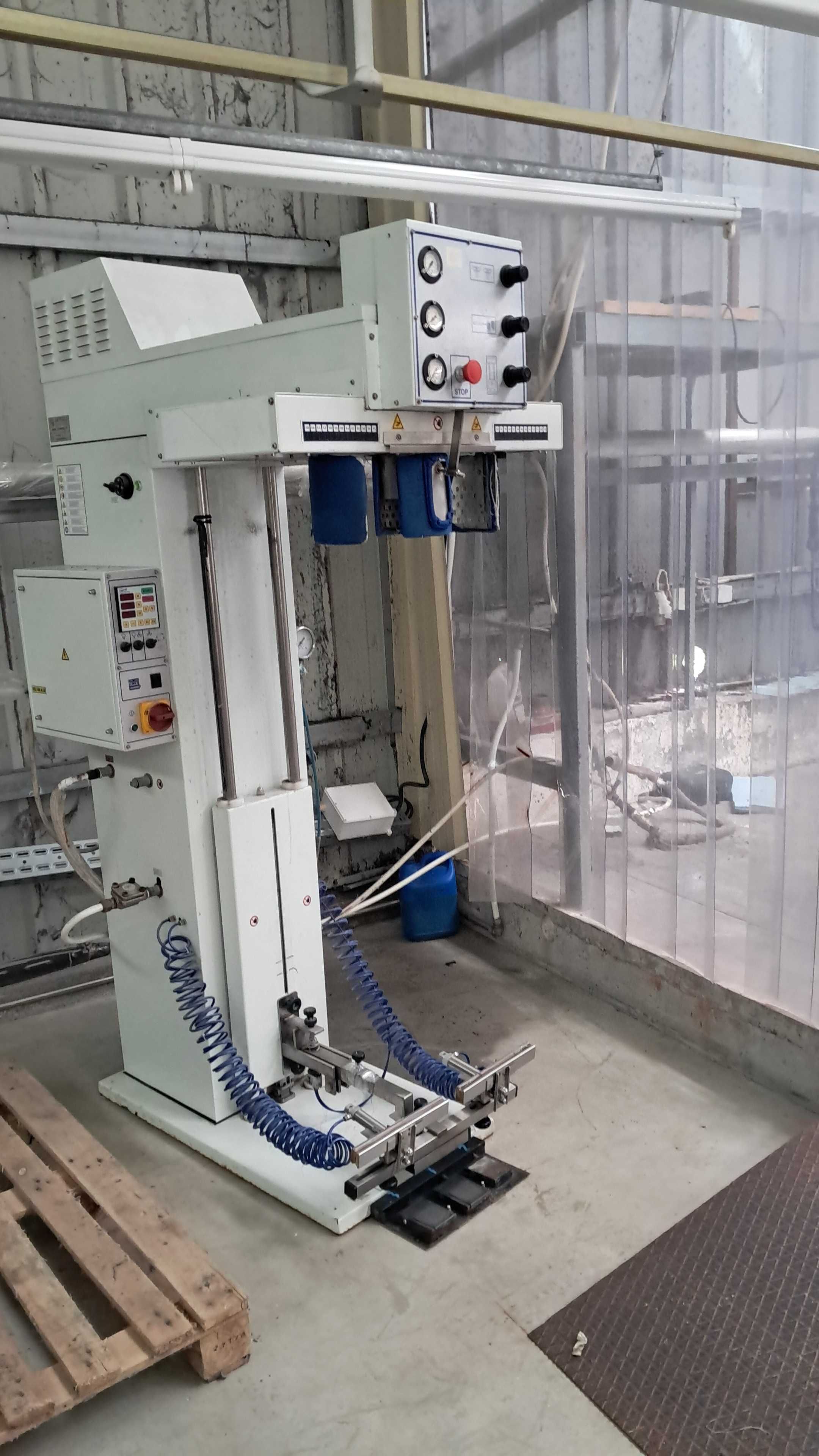 Máquina automática de passar a ferro para calças