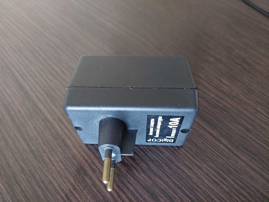 Реле напряжения цифровое  V-protector.