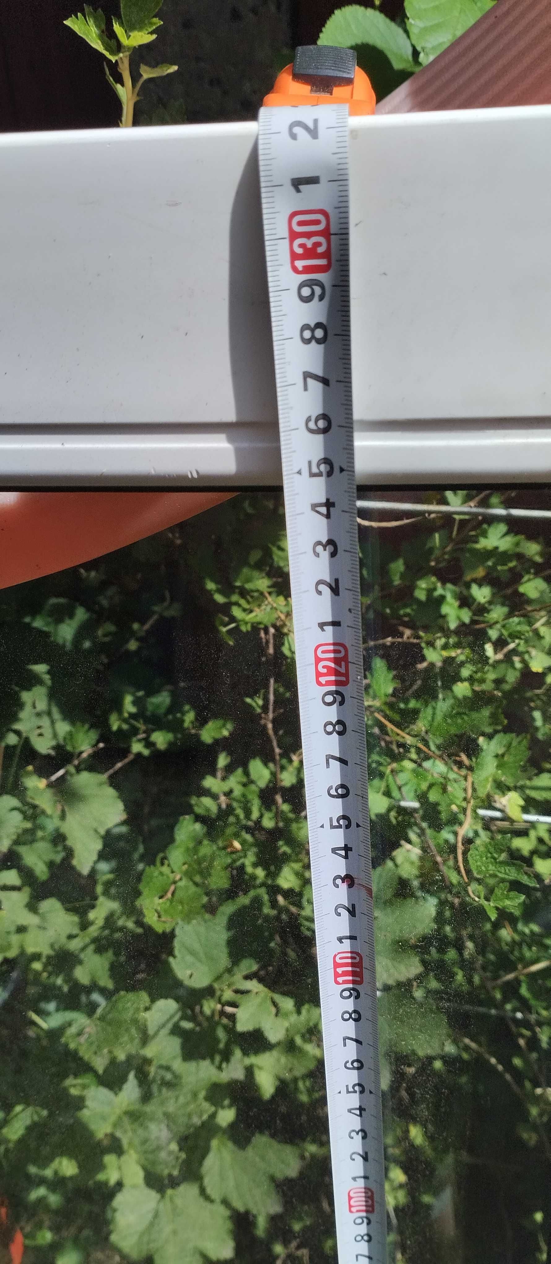 Okno PCV -Bez ramy 130,5 na  111,5  cm.