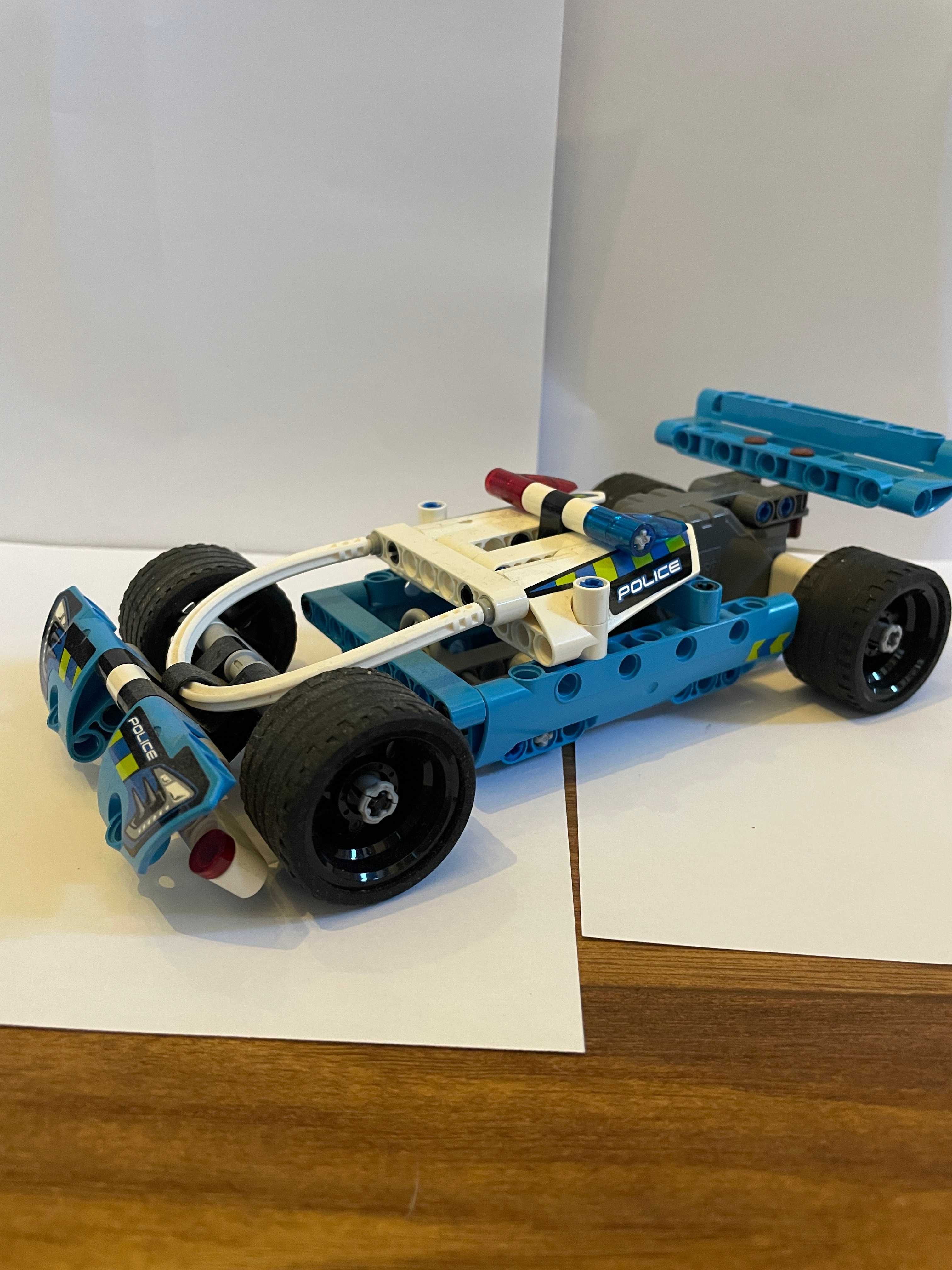 Zestaw klocków LEGO Technic 42091 policyjny pościg złożony