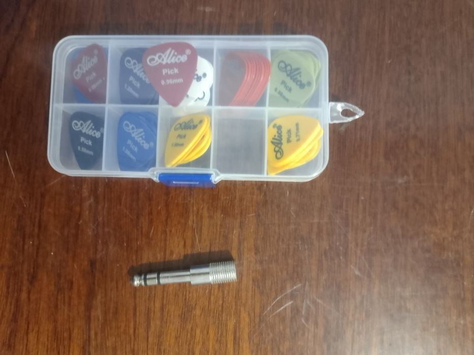 Електрогитара JS