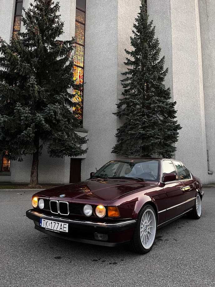 Samochód do ślubu klasyczne BMW seria 7 E32 1987r bordowy - Rzeszów