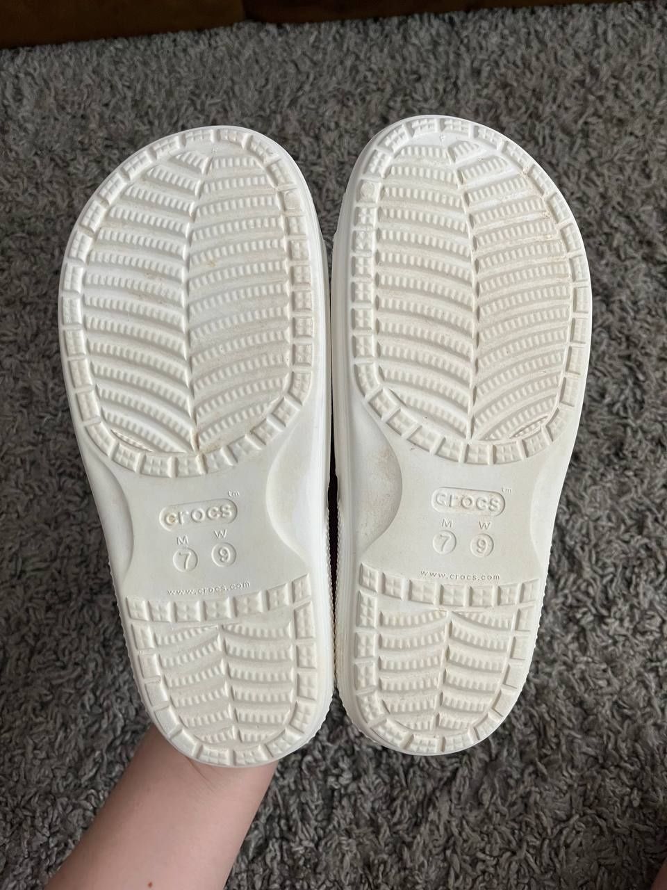 Шлепанцы фирмы Crocs