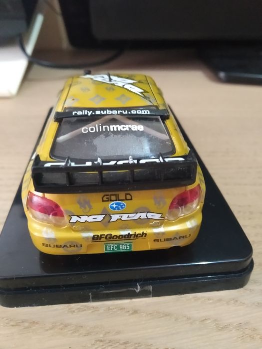 Slot Subaru Impreza  chassi fibra de vidro 4x4