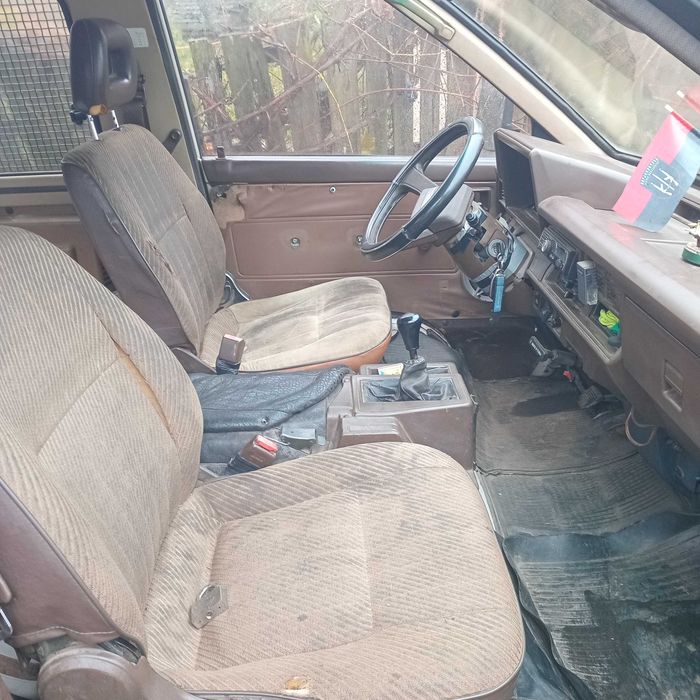 Продаю Тойота лит айс