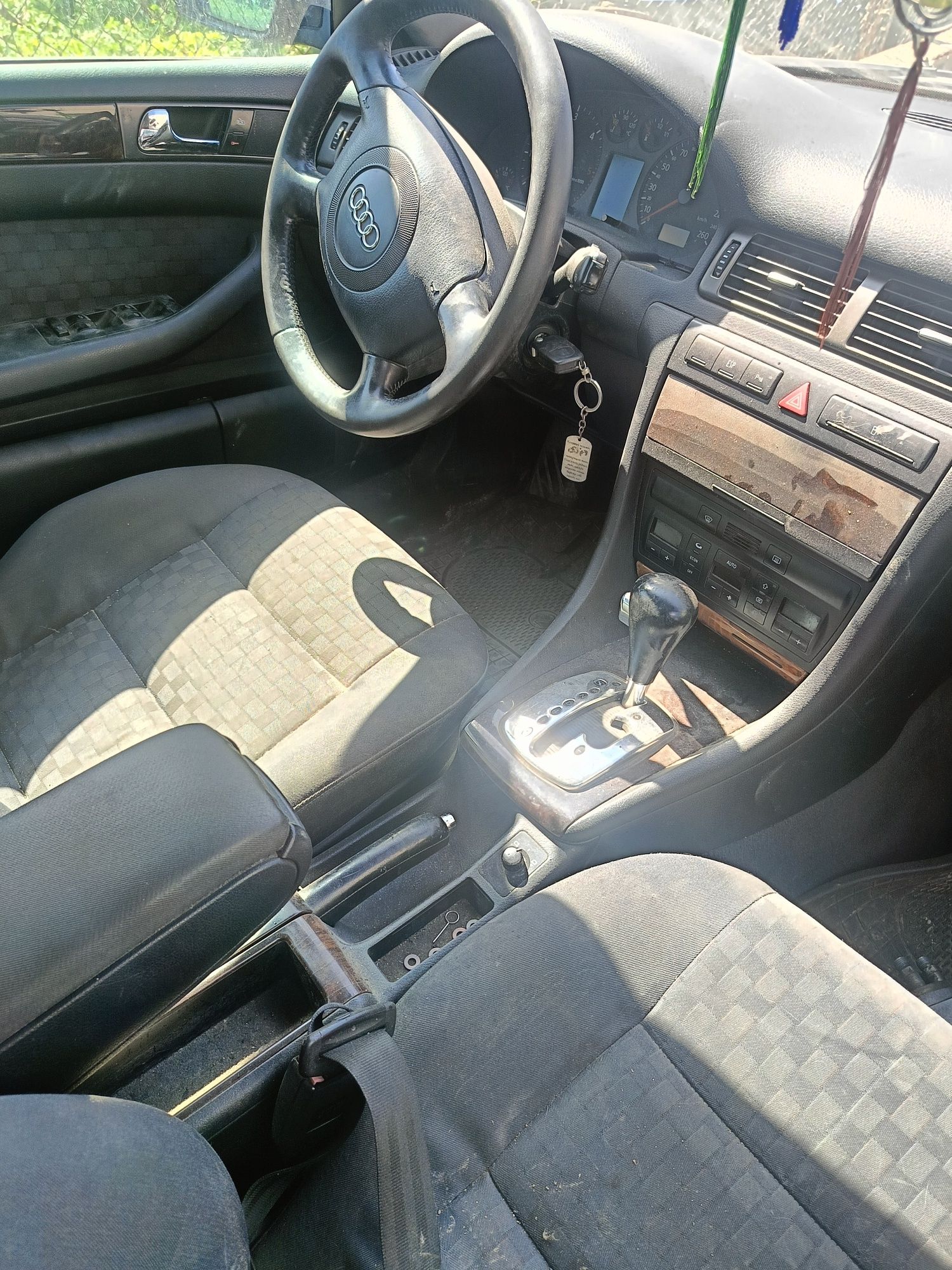 Розборка Audi A6 C5 Ауді мотор коробка автомат 2,5 дизель шрот