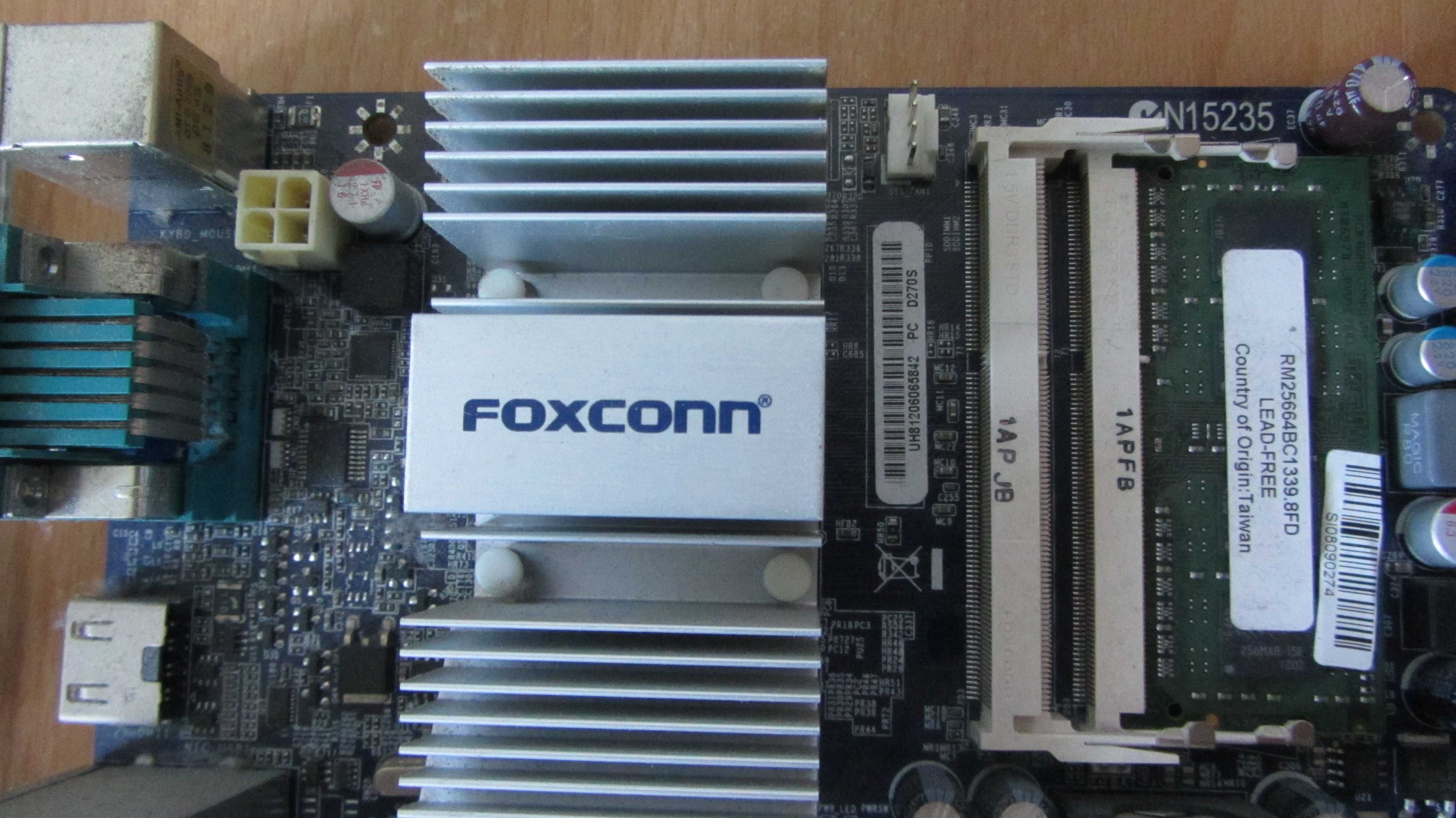 Материнська плата Foxconn D270S/D250S + CPU Intel Atom D2700+RAM 2Gb