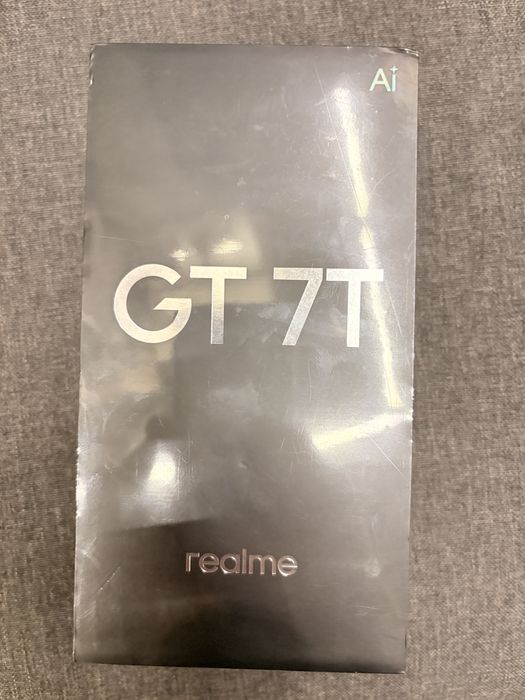 продам новый realme gt 7t 12/256