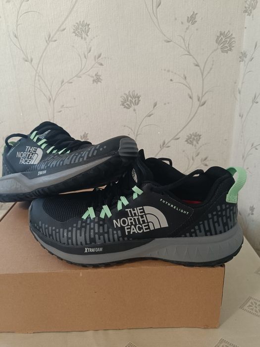 Кросівки The North Face 41(26.5)