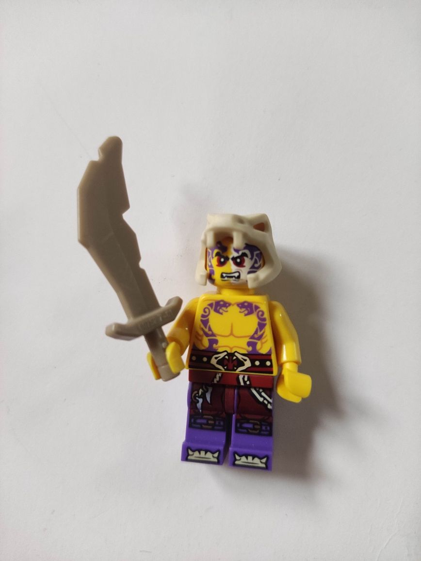 Ludziki LEGO Chima i inne, Frax