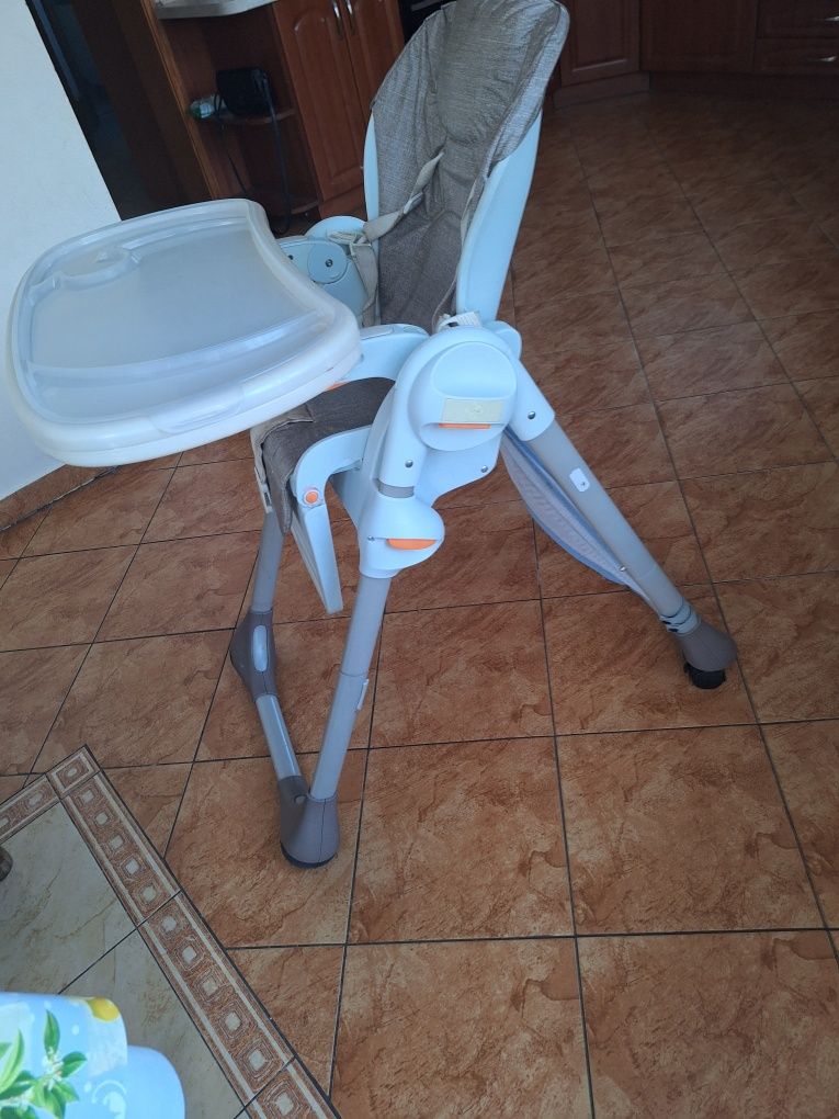 krzesełko  do karmienia chicco