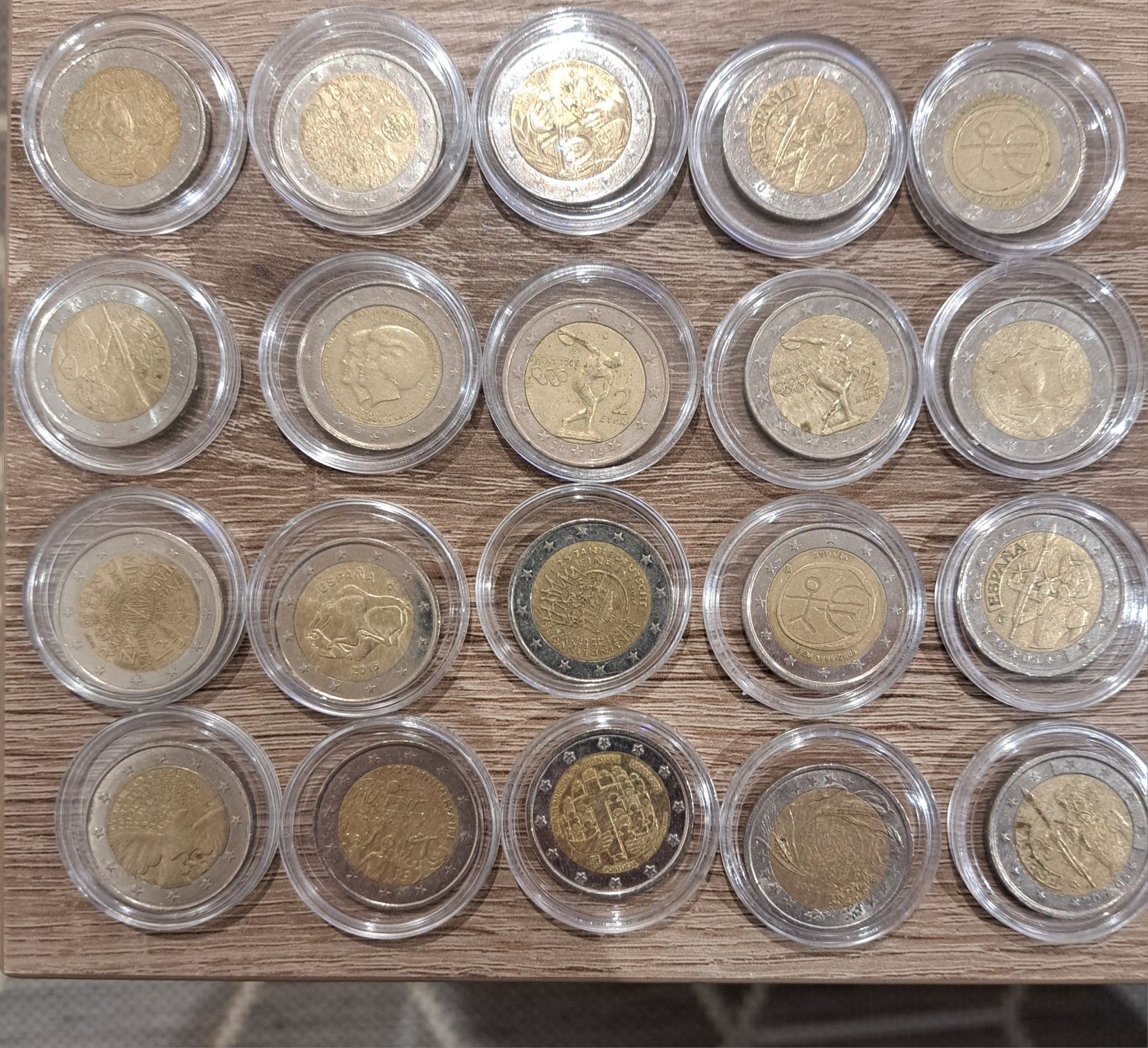 Troca moedas comemorativas 2€