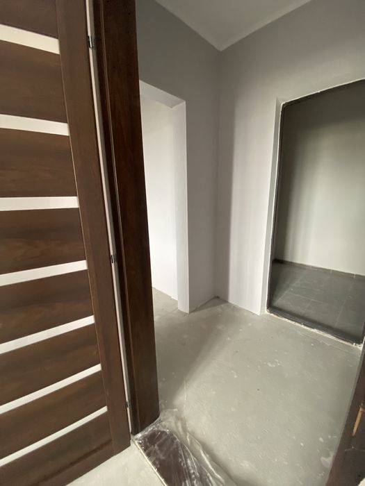 44м2 з ремонтом+ панорамні вікна Навігатор 2 метро 10 хв мінська