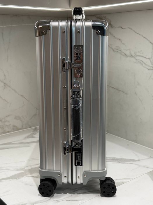Rimowa Classic /валіза алюмінієва ручна поклажа/ручная кладь /чемодан