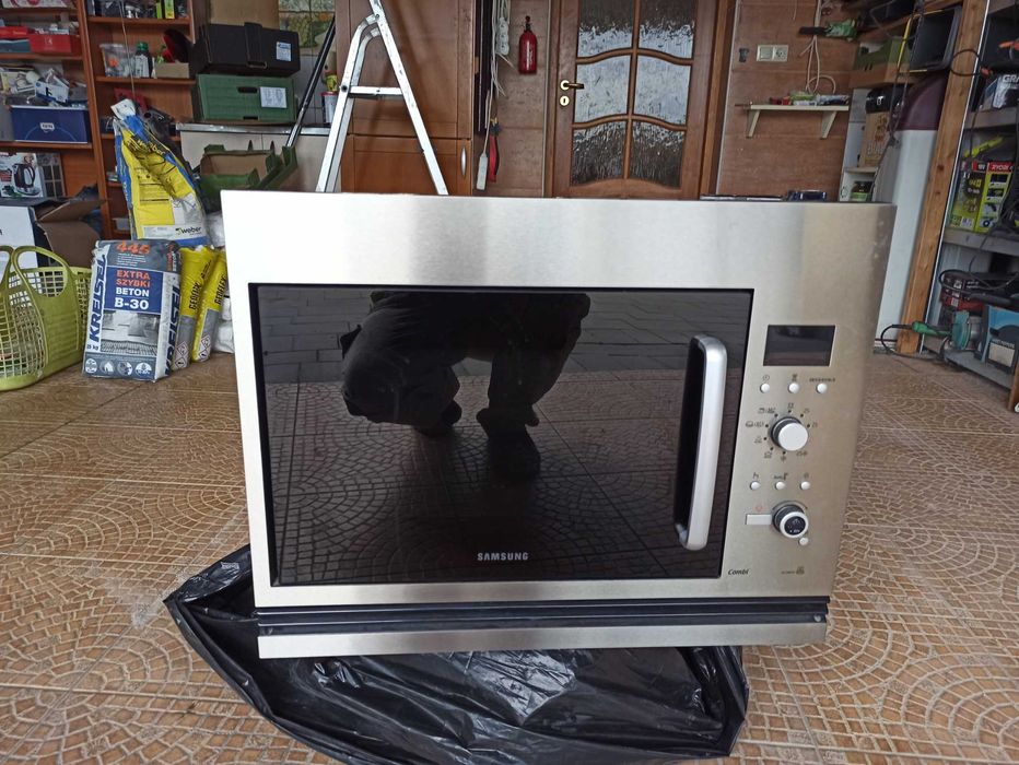 kuchenka mikrofalowa samsung combi FC 139STF