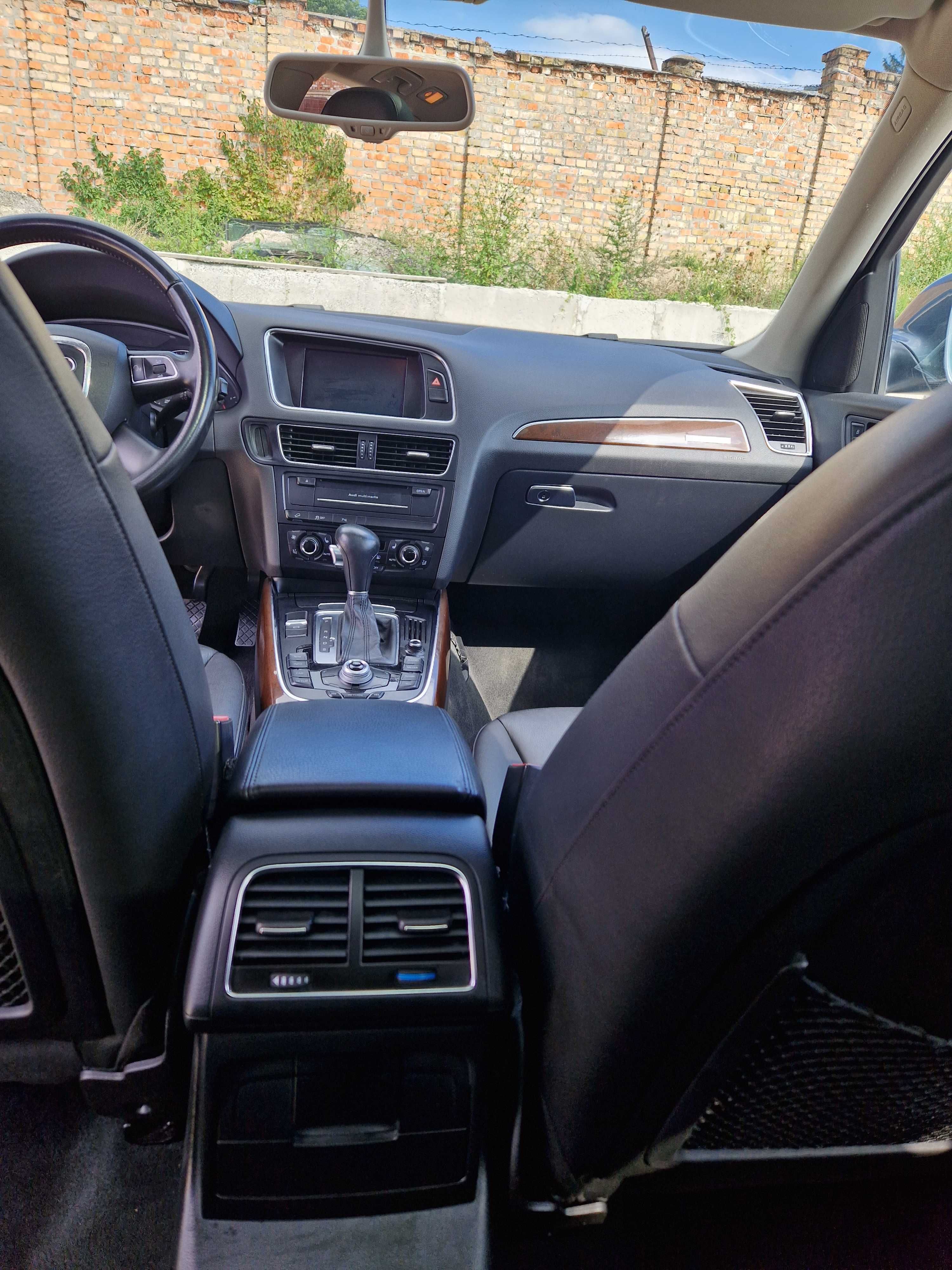 AUDI Q5 2012 Premium Plus