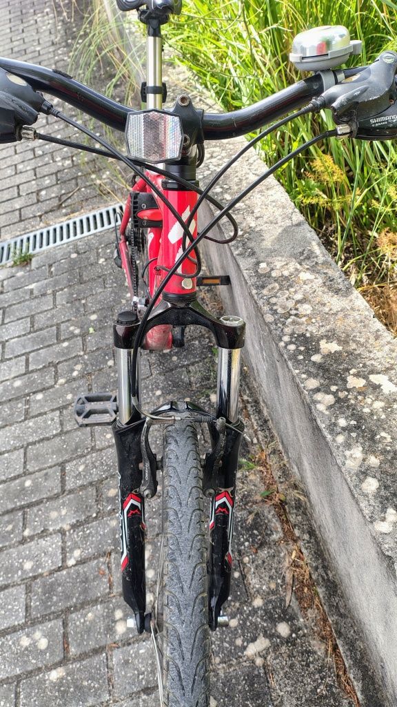 Bicicleta barata (specialized)
